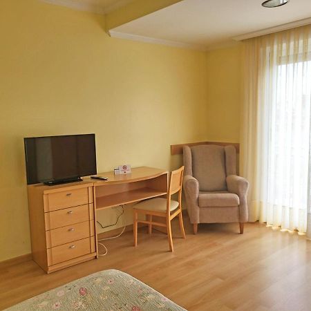 Hotel Villa Juanita O Grove Buitenkant foto