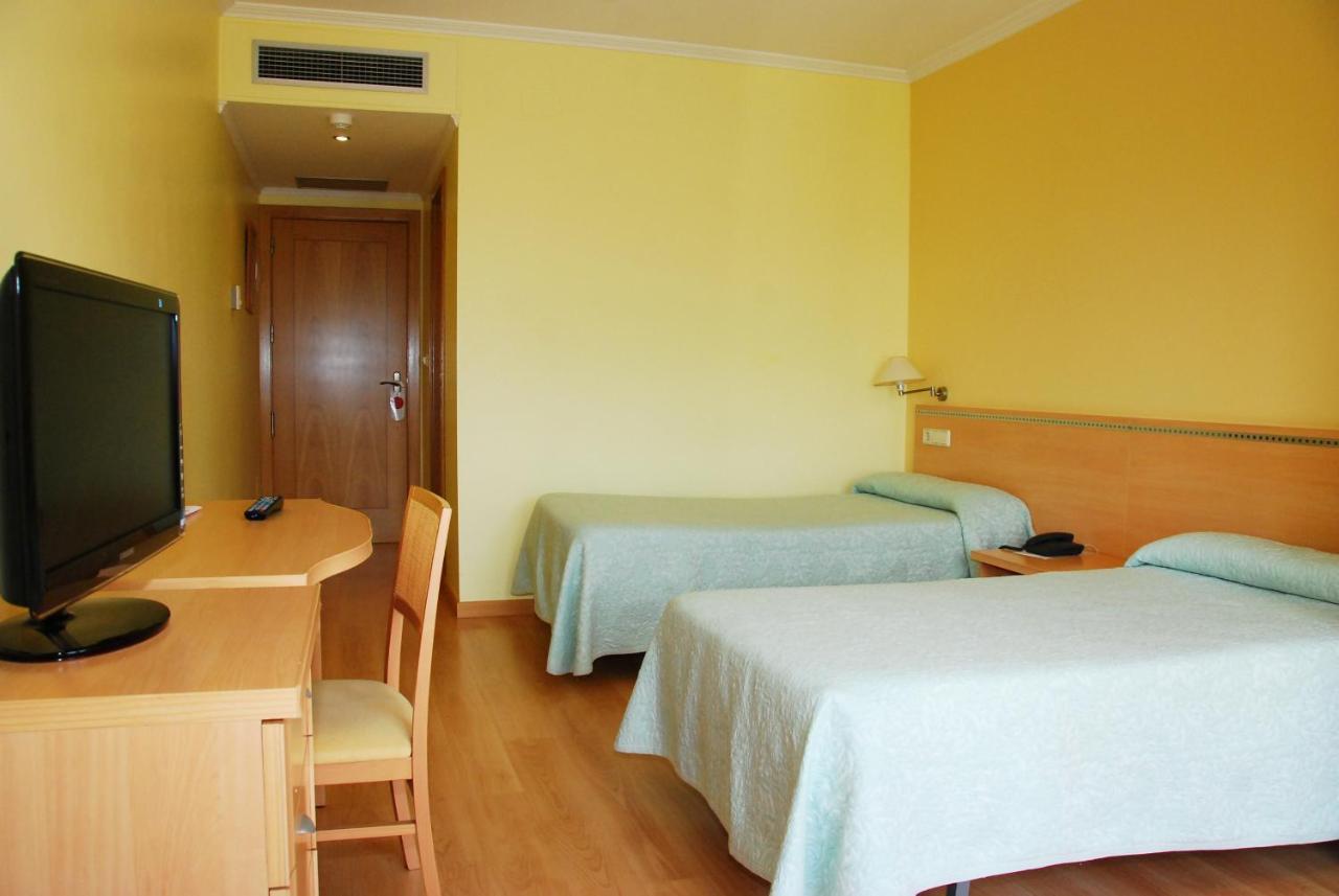 Hotel Villa Juanita O Grove Buitenkant foto
