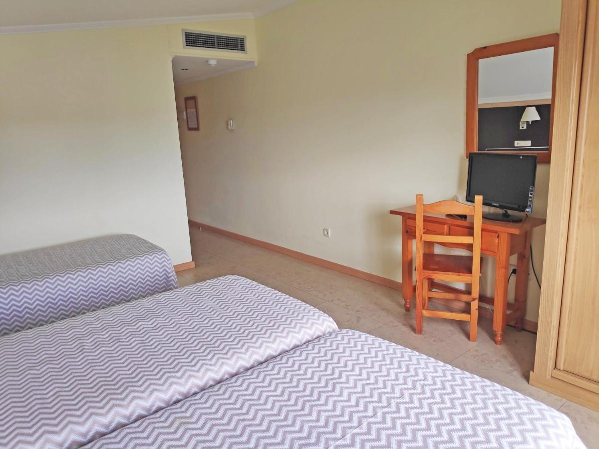 Hotel Villa Juanita O Grove Buitenkant foto