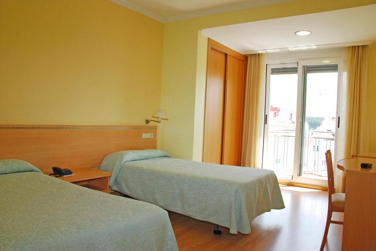 Hotel Villa Juanita O Grove Buitenkant foto