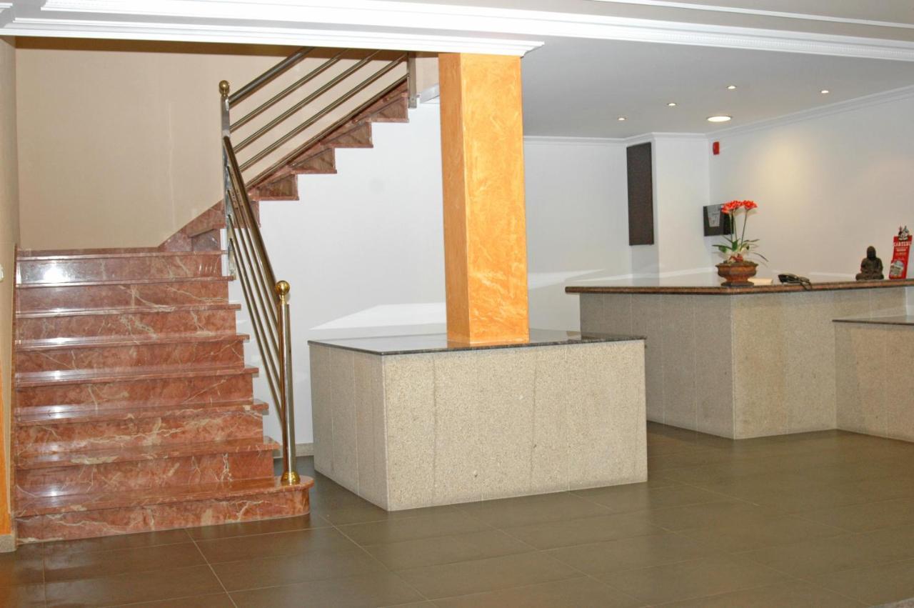 Hotel Villa Juanita O Grove Buitenkant foto