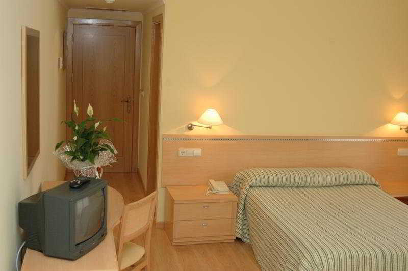 Hotel Villa Juanita O Grove Buitenkant foto